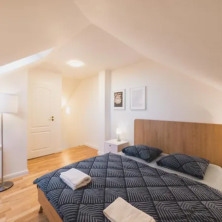 דירה Royal Loft