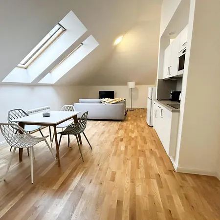 דירה Royal Loft פראג